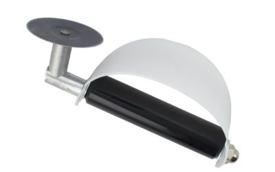 Deglazing Tool to De-glaze Glass from the Frame